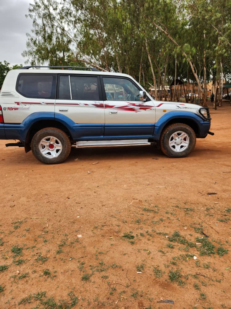 Land cruiser Prado 2000