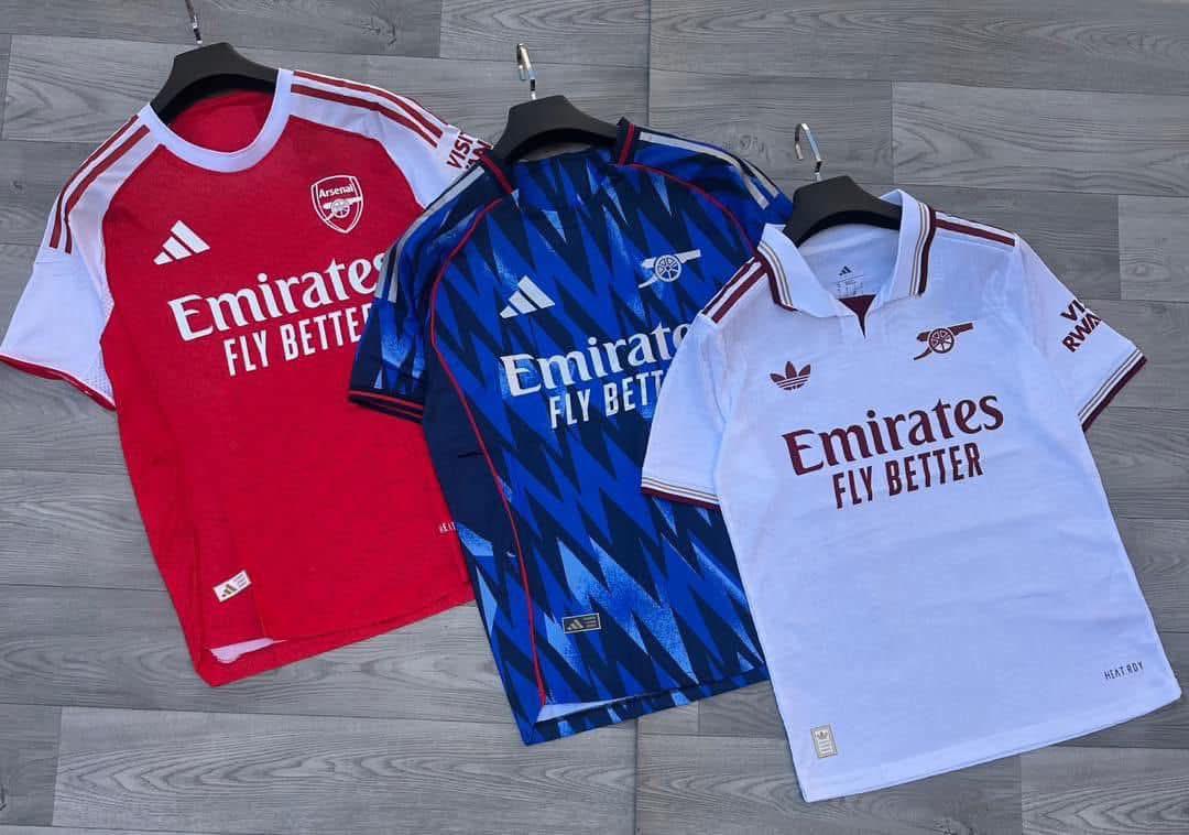 Maillot de foot authentique