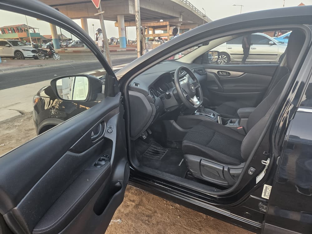 Nissan Qashqai Occasion 2018 Automatique Essence Climatisée – 150 000 km