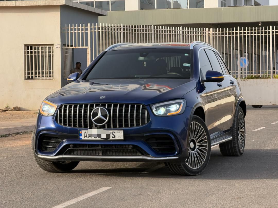 Mercedes-Benz GLC 300 4MATIC 2019 Automatique Essence