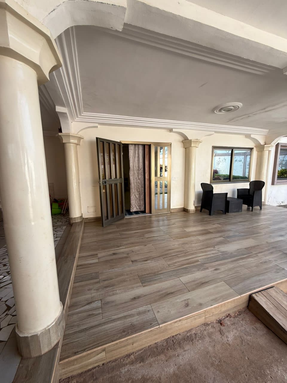 Villa 5 Chambres Autonomes à Vendre à Calavi Maria-Gléta – Bénin