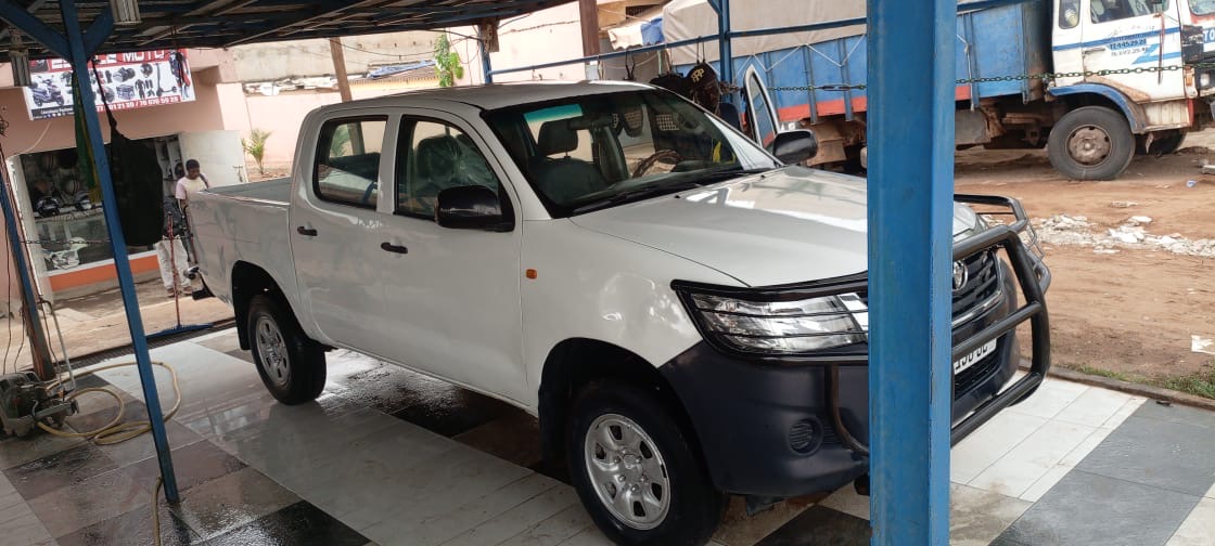 Toyota Hilux Occasion Diesel Manuelle Climatisée