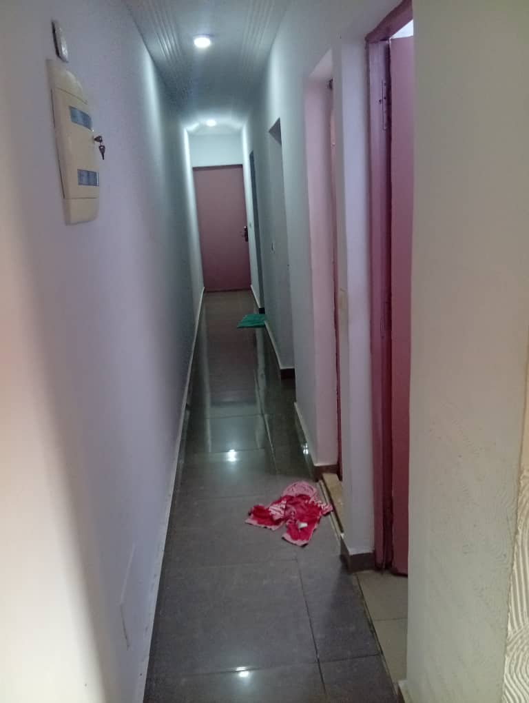 Appartement 3 Chambres avec Placards et 2 Douches