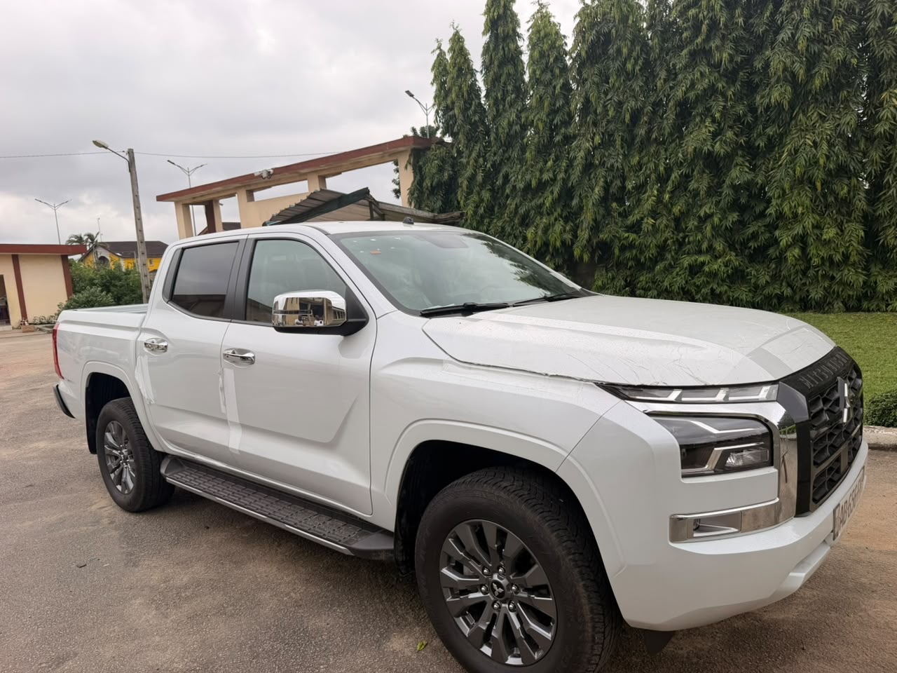 MITSUBISHI L200 AUTOMATIQUE ANNÉE 2026