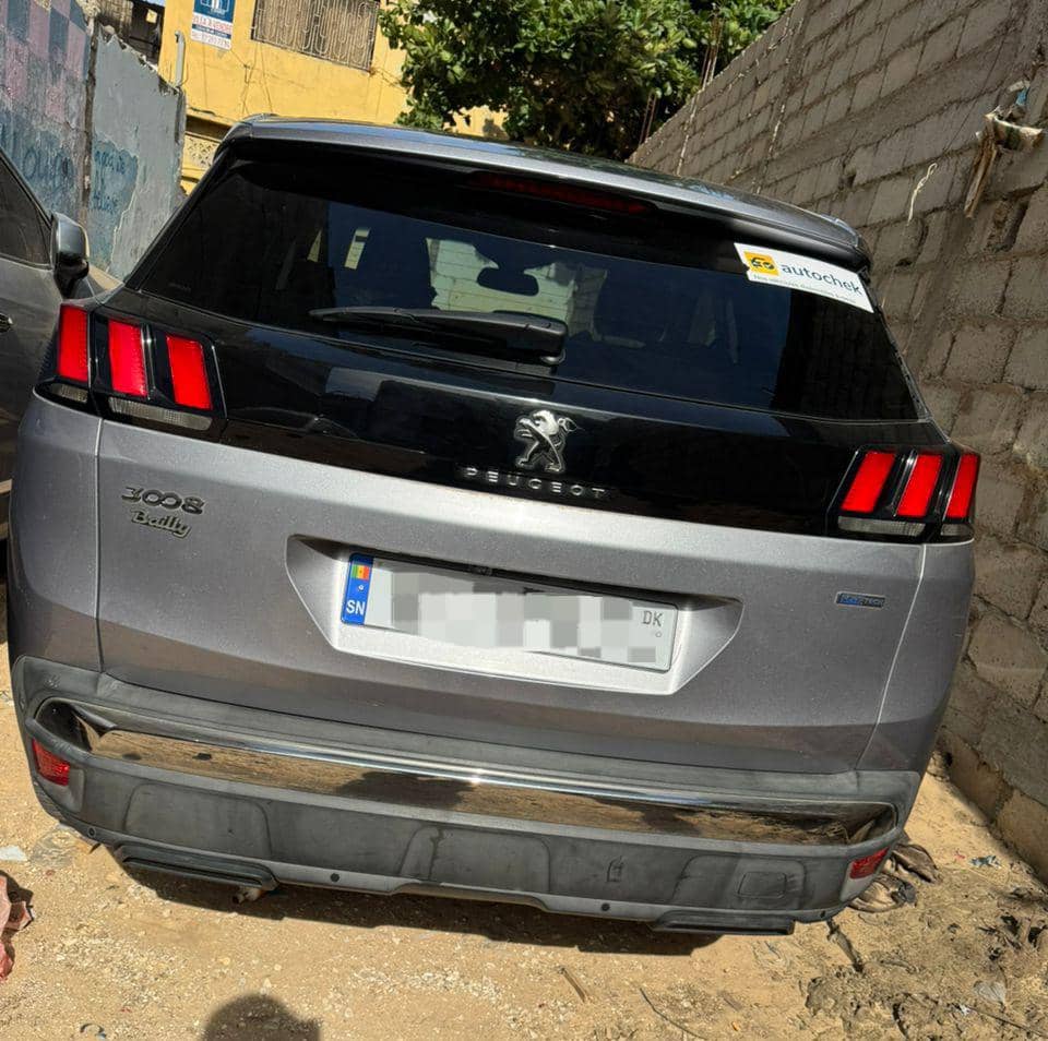 PEUGEOT 3008 ANNÉE 2017