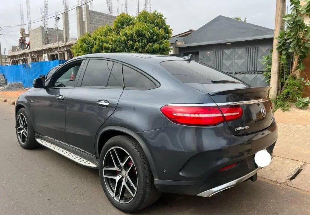 Mercedes-Benz GLE 450 AMG essence automatique année 2016–2017