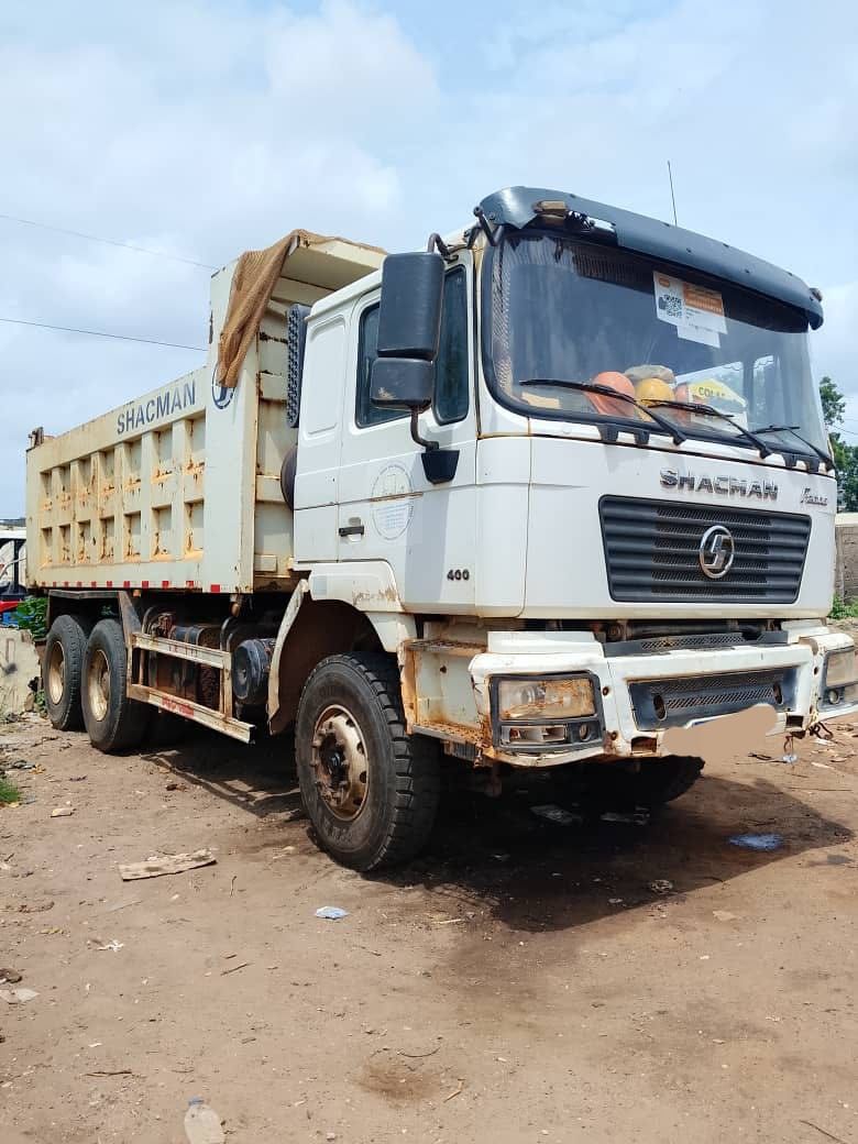 Camion Benne Shacman 10 Roues