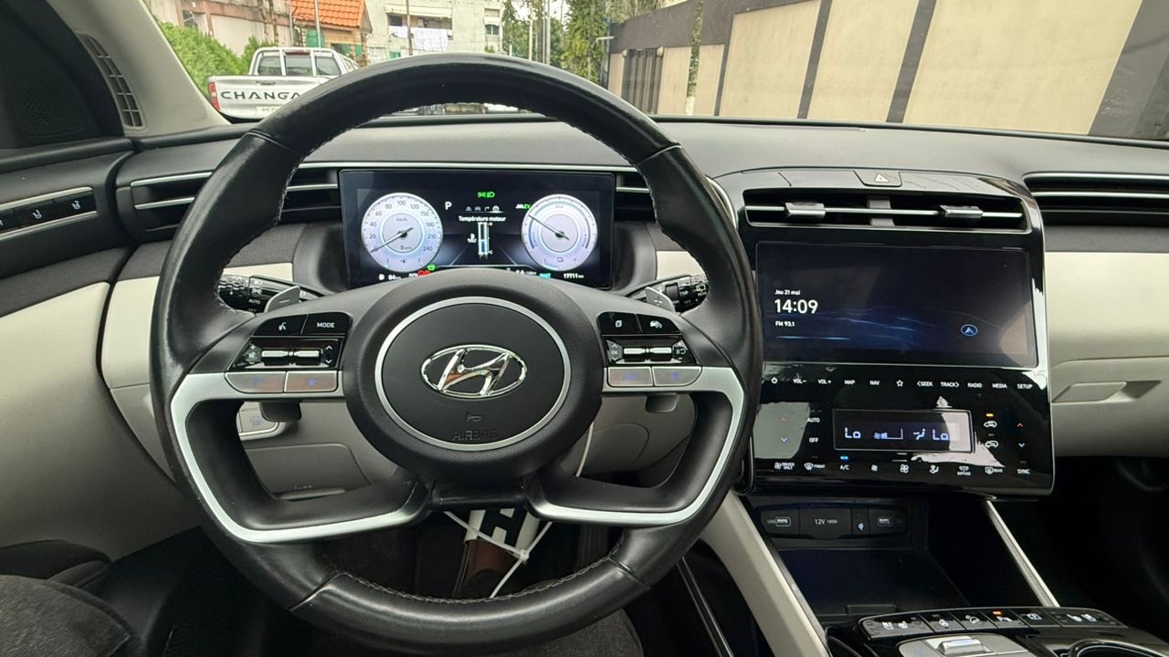 HYUNDAI TUCSON HYBRID 2024