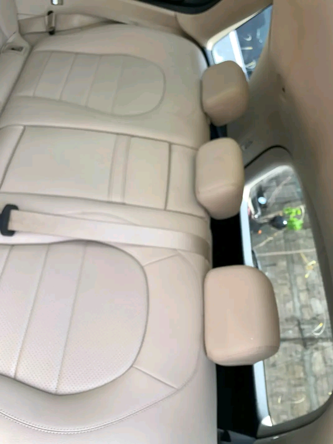 Mercedes-Benz GLC 300 2018 essence automatique