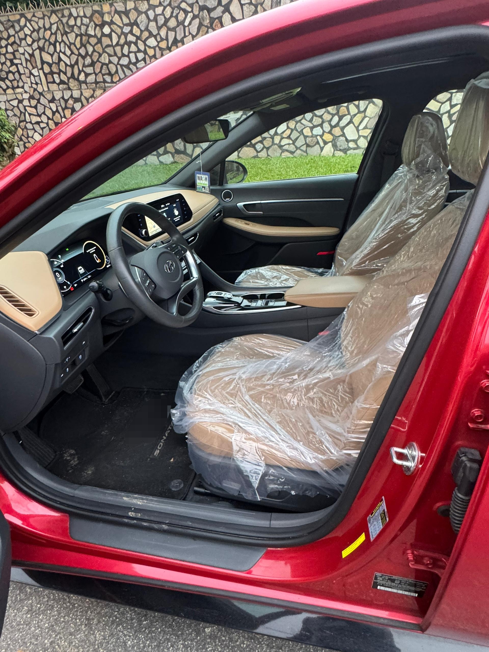 HYUNDAI SONATA