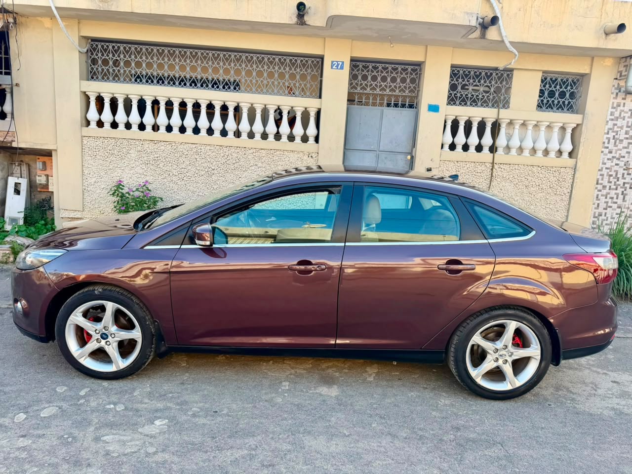 SUPERBE FORD FOCUS 2014