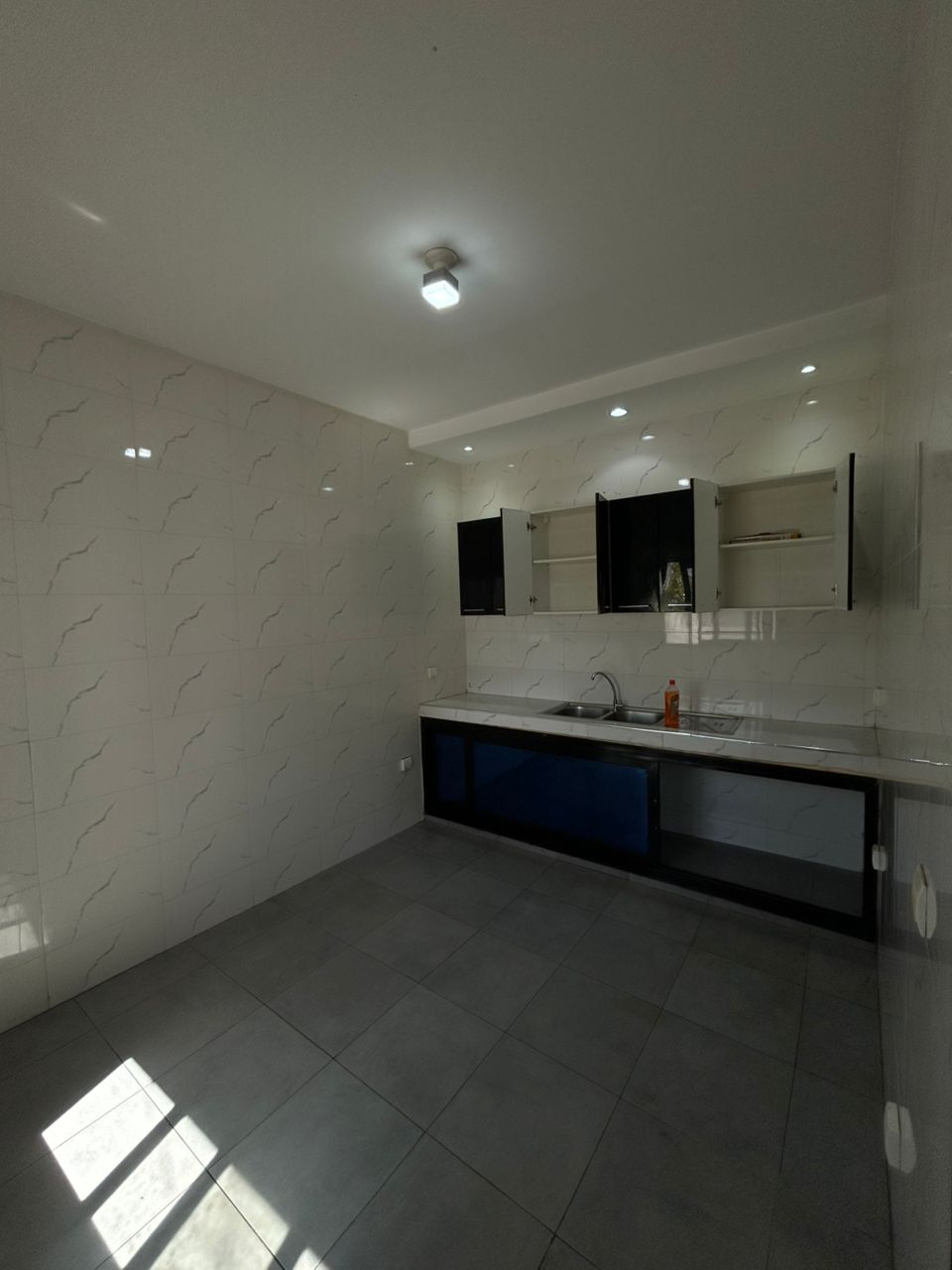 Duplex à louer à Comico Ouakam