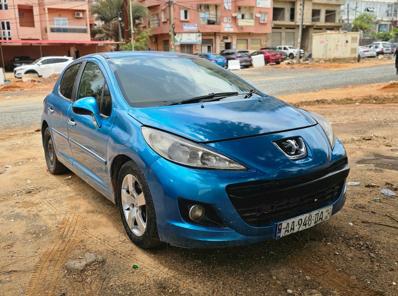 Peugeot 207 année 2012