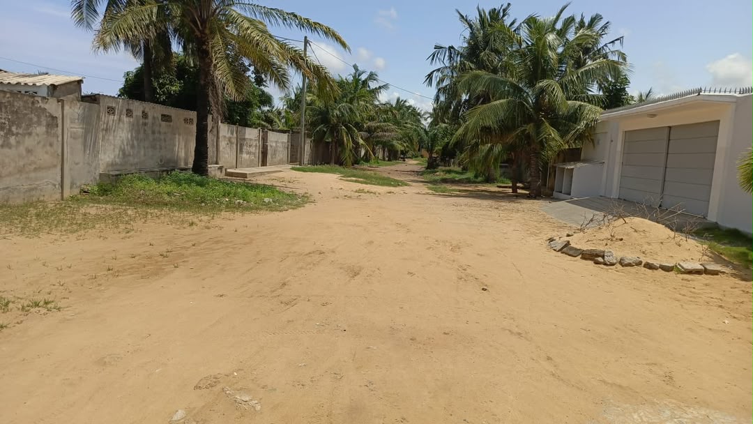 Terrain de 600 m² à Vendre à Lomé