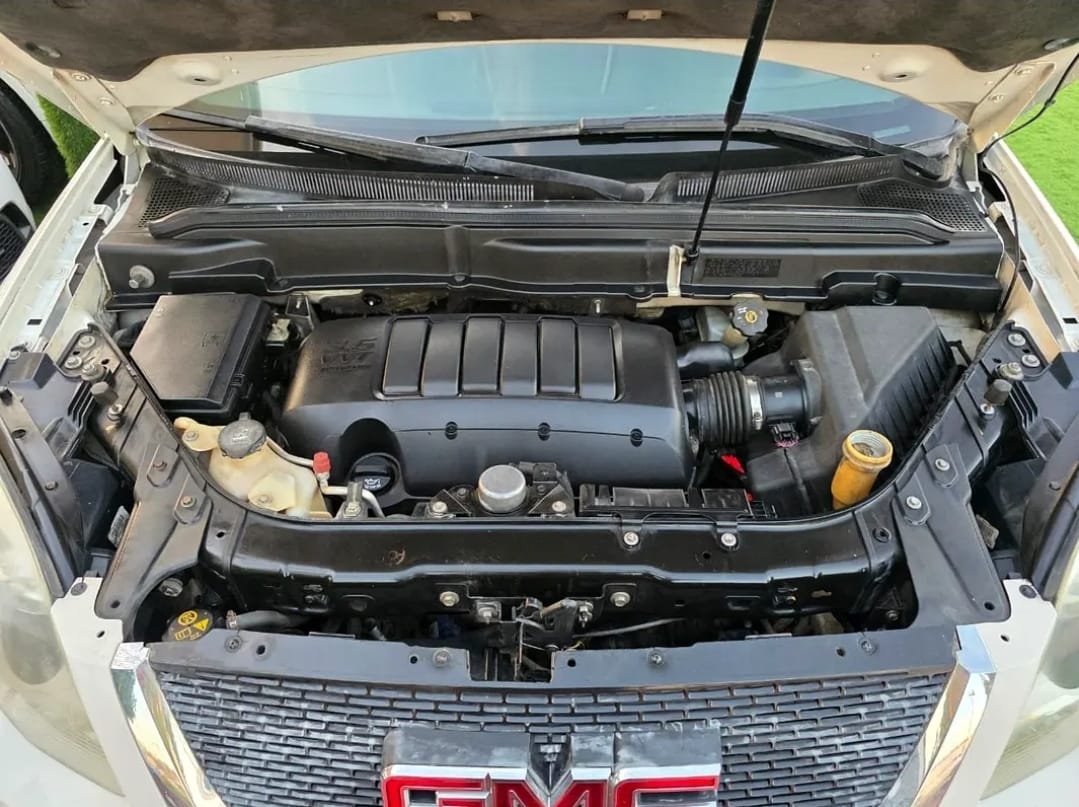 GMC Acadia SL 2011 Essence Boîte Automatique