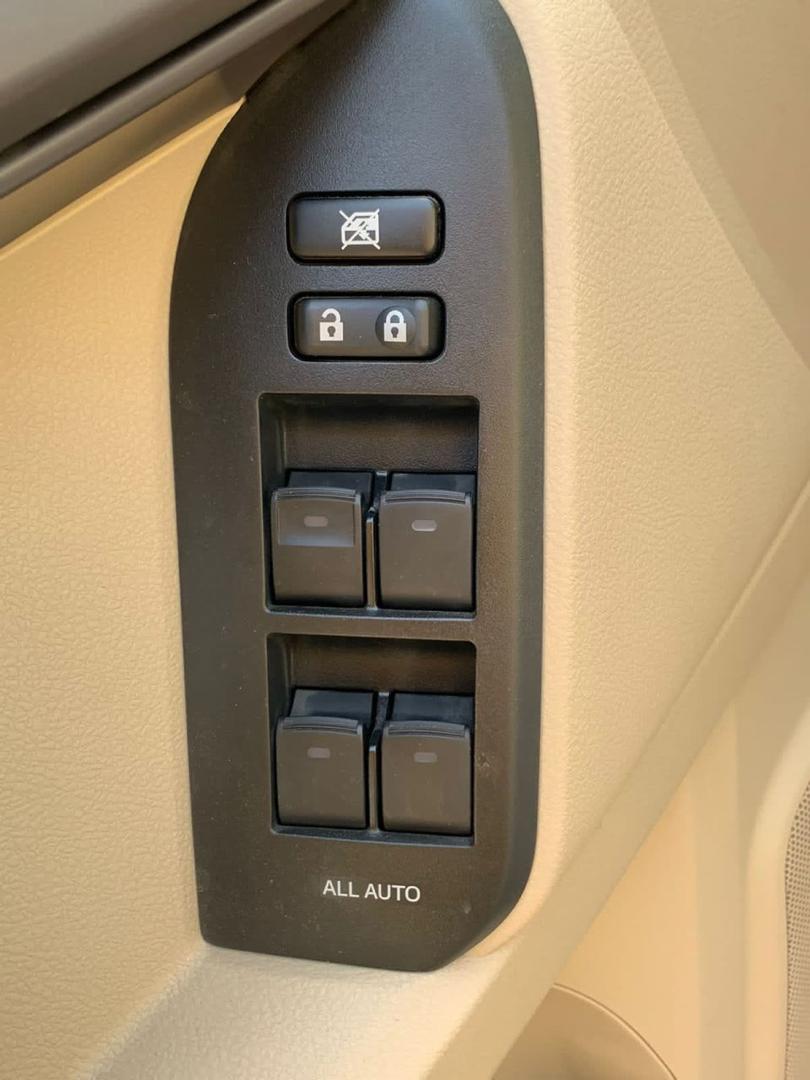 TOYOTA PRADO TXL ESSENCE AUTOMATIQUE CLIMATISÉ  ANNÈE 2022