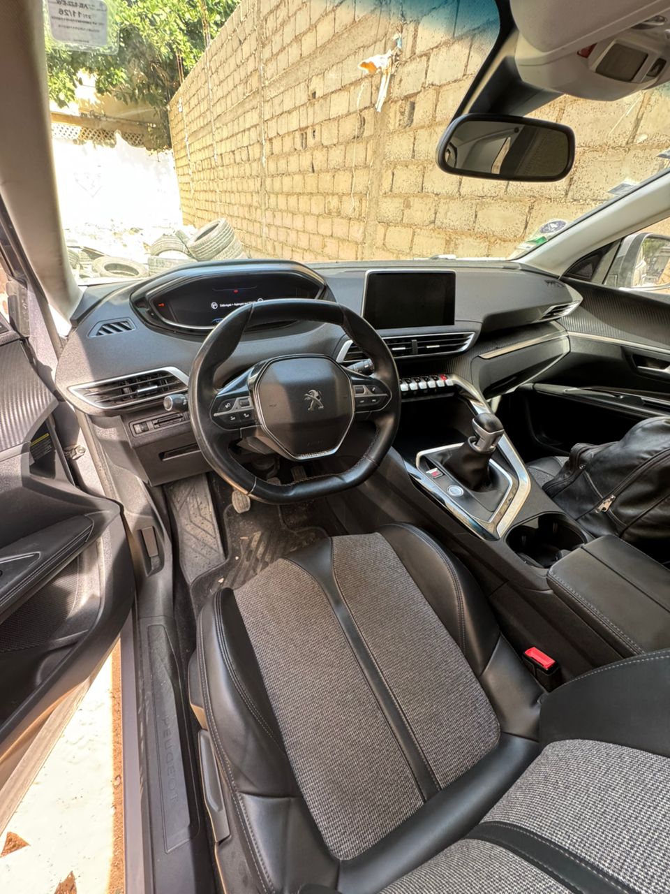 PEUGEOT 3008 ANNÉE 2017