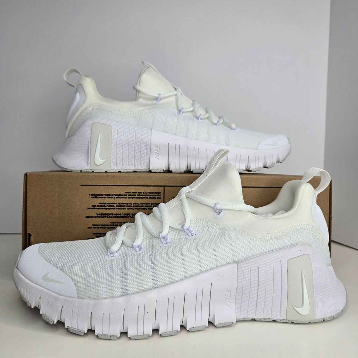 Chaussures Nike blanches à vendre à Dakar