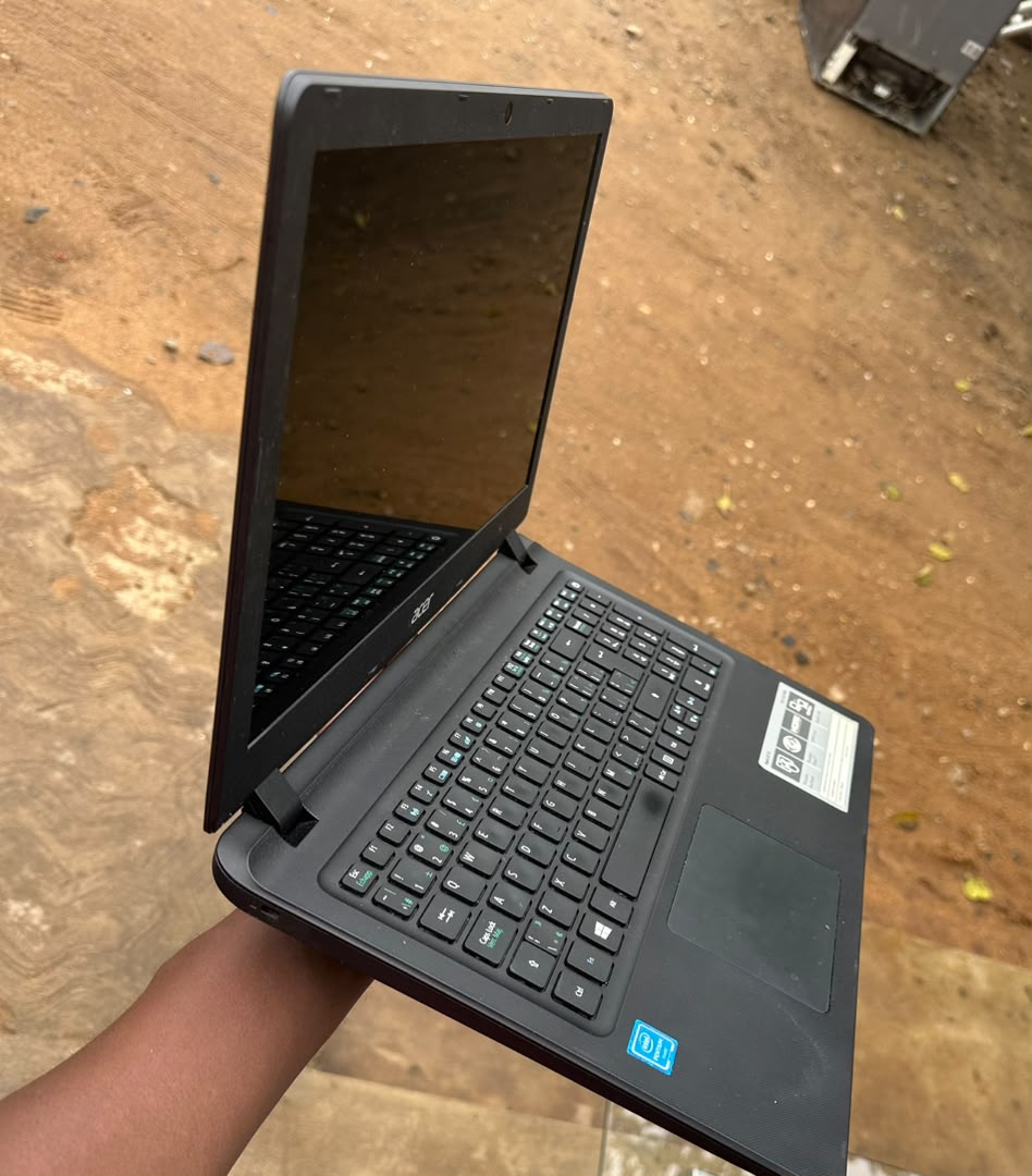 Acer Aspire ES1-533