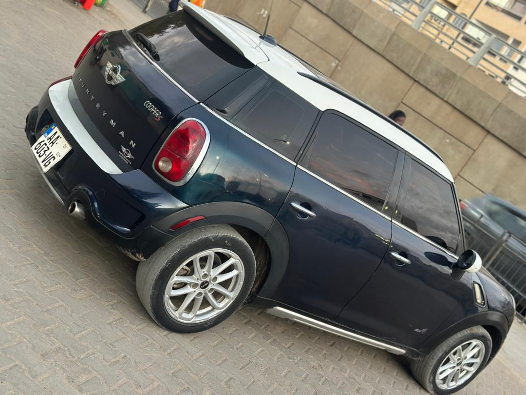 Mini Cooper 2016 automatique essence à vendre à Dakar