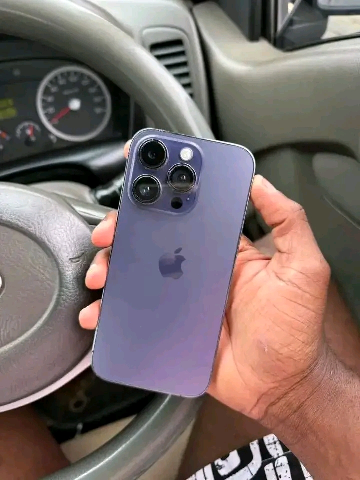 iPhone 14 Pro Max 128 Go