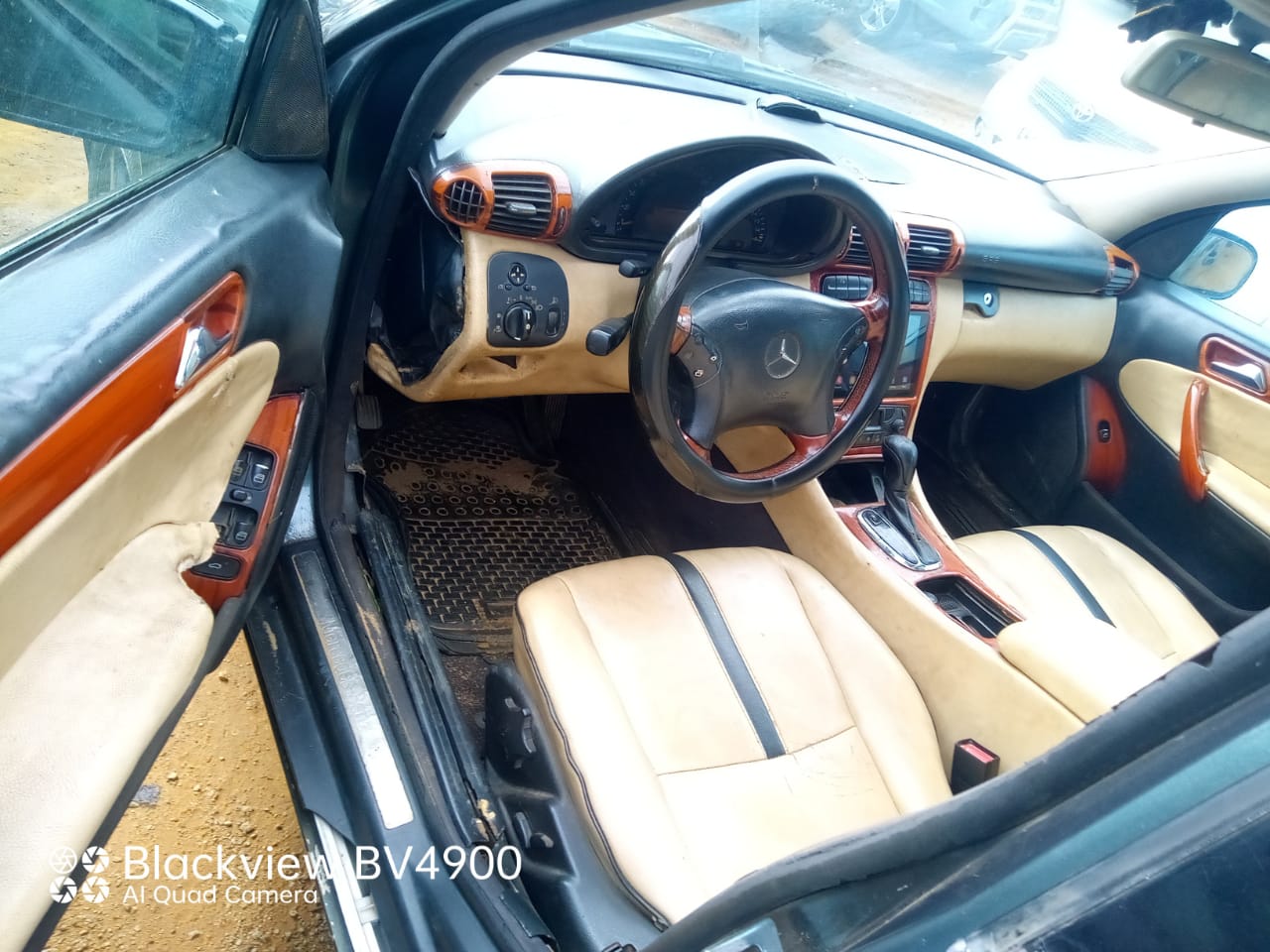 Mercedes C200