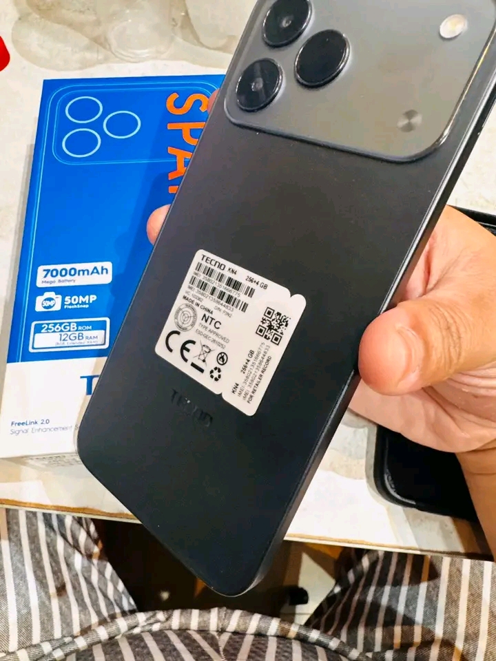 TECNO SPARK 50