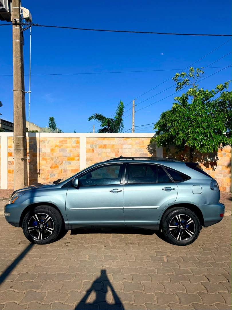 Lexus RX330