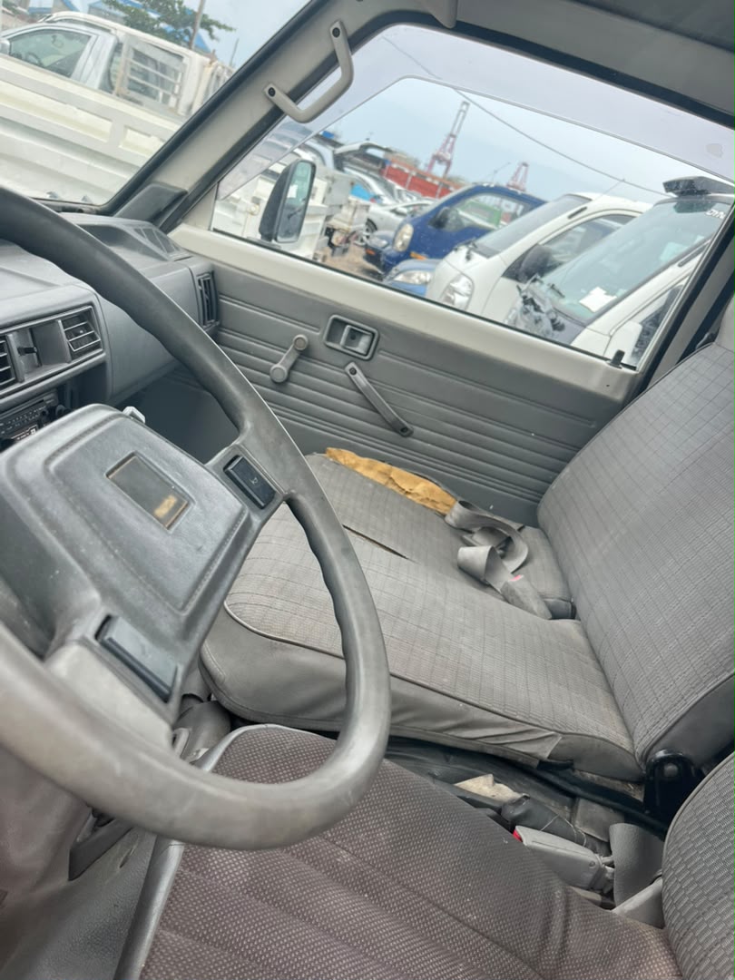 Camionnette MAZDA