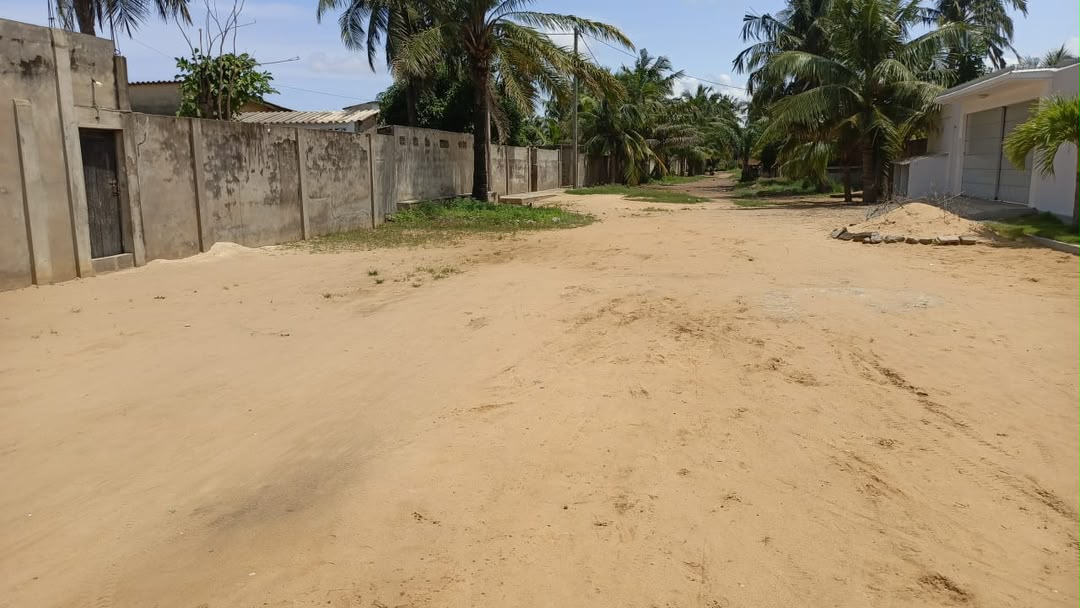 Terrain de 600 m² à Vendre à Lomé