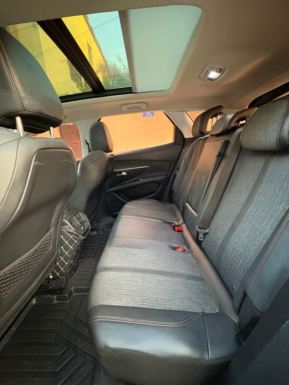 Peugeot 4008