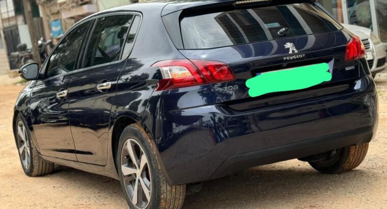 Peugeot 3008 Année 2018 Excellent état