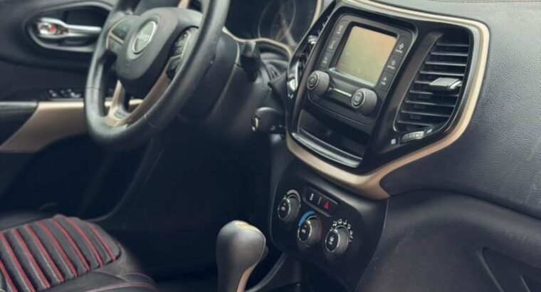 jeep cherokee 2018 à vendre